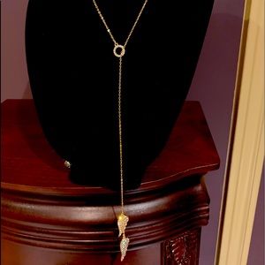 Sexy  Victoria Secret chain with wings!